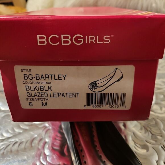 BCBGirls BG-BARTLEY, BLACK GLAZED LE PATENT SZ.6 - Picture 6 of 6